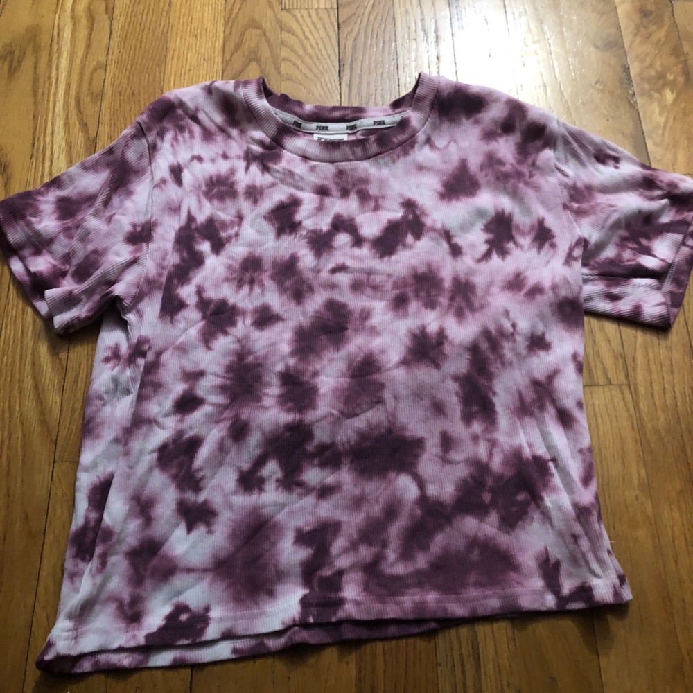 Women PINK tee shirt